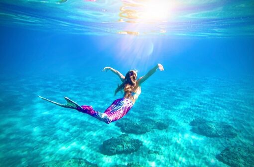 Pic-Mermaid-Swimming-Swimming-Lesson-Maui-Mermaid-School-Maui-Activities-Lost-on-Lanai